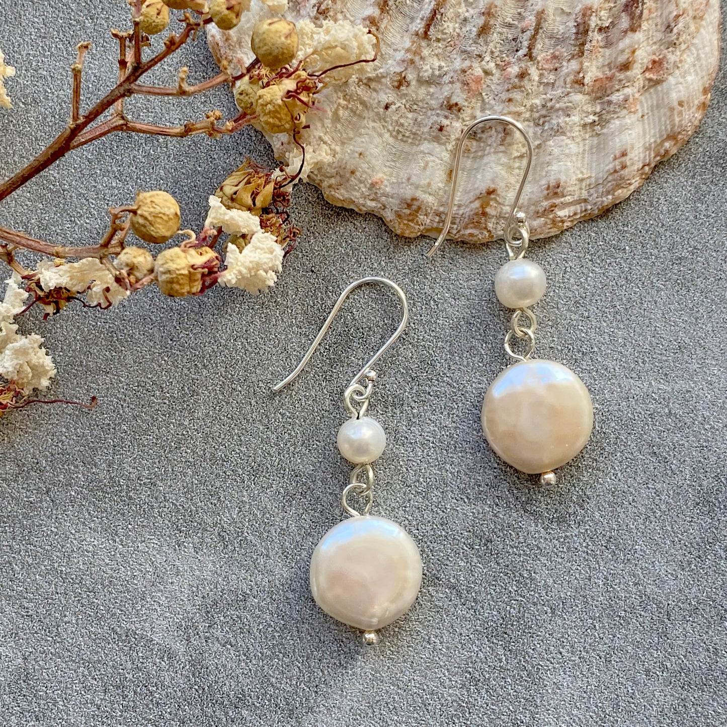 Drop Down Cultured Pearls Earring