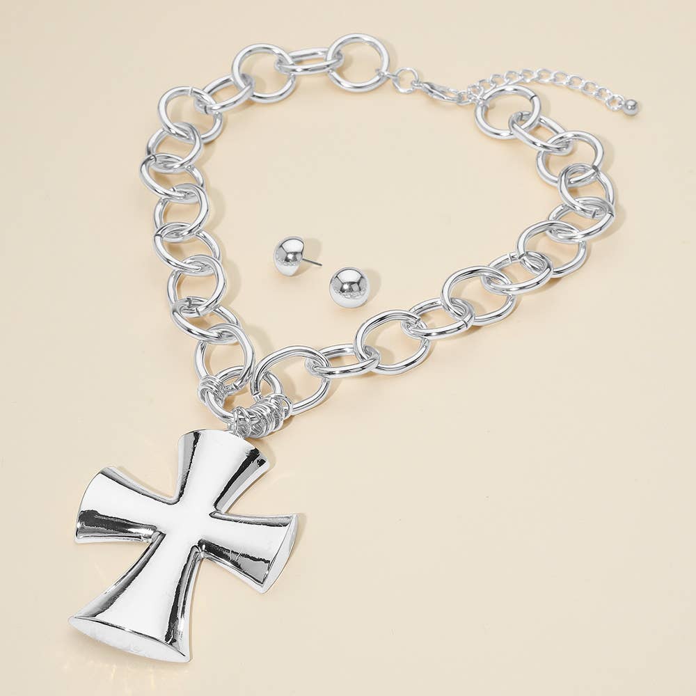Chunky Matte Metal Cross Pendant Pointed Chain Necklace: Rhodium