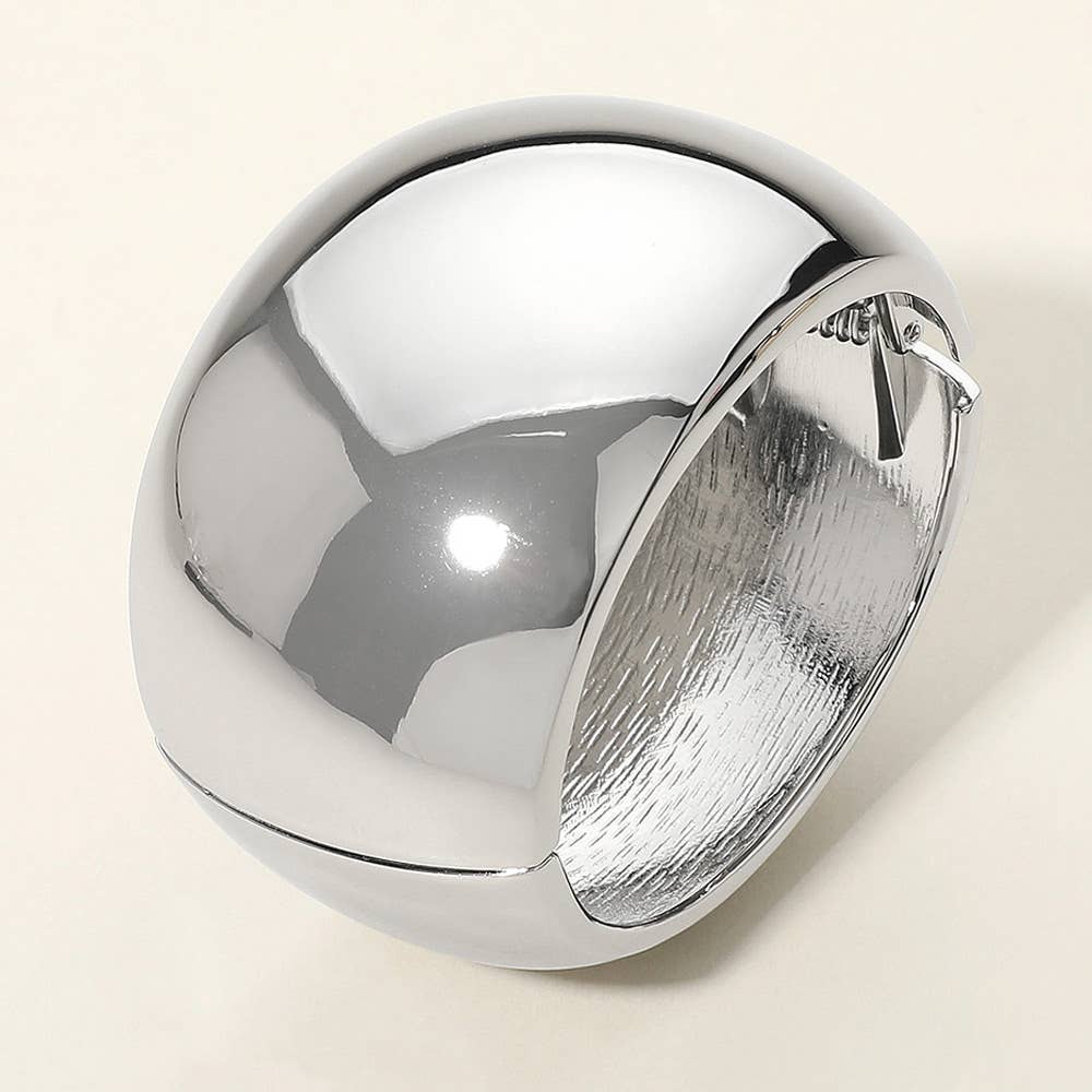 Metal Hinged Bangle Bracelet: Silver