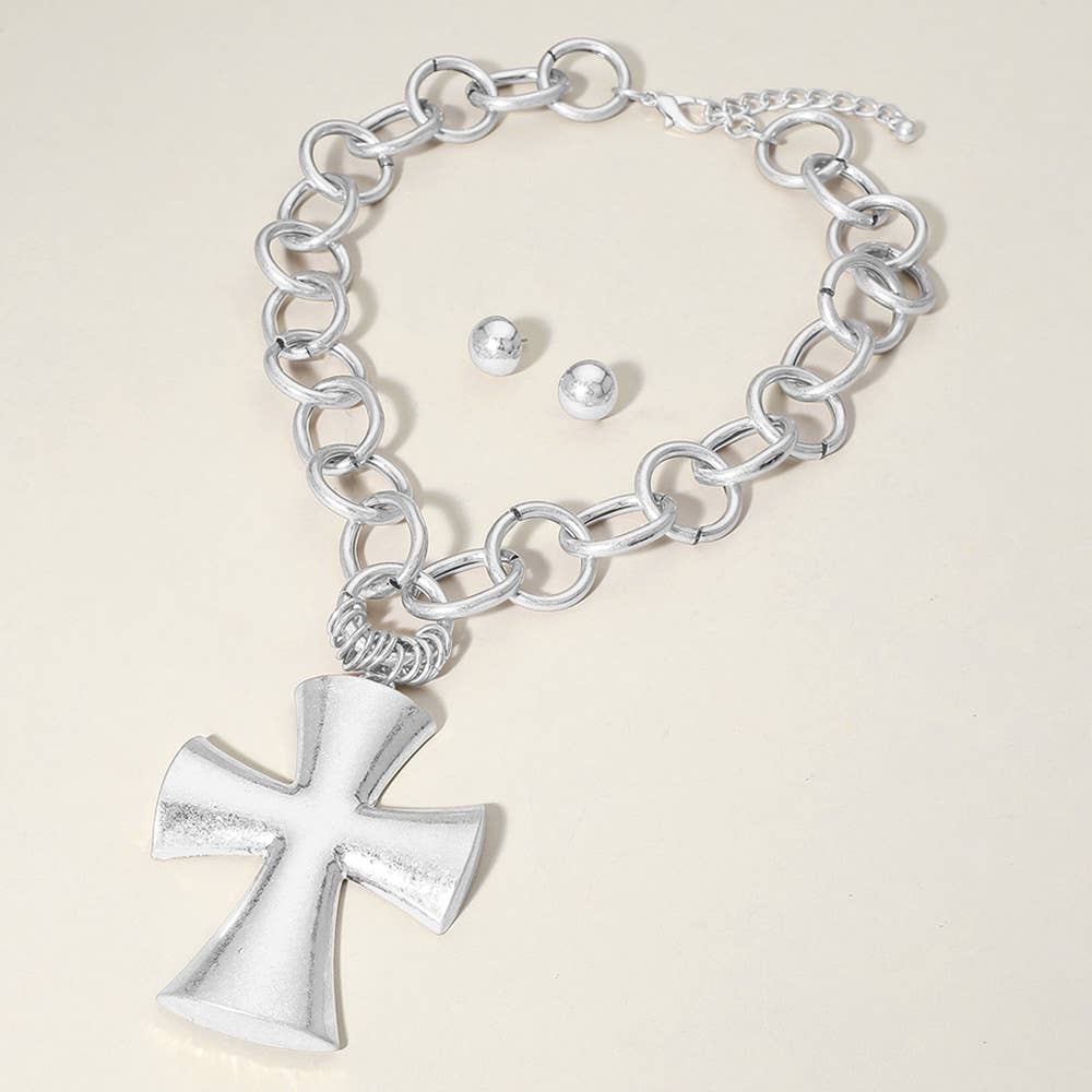 Chunky Matte Metal Cross Pendant Pointed Chain Necklace: Rhodium