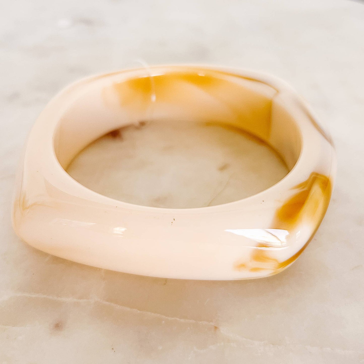 Ivory Caramel Acrylic Bracelet B-783-Ivory