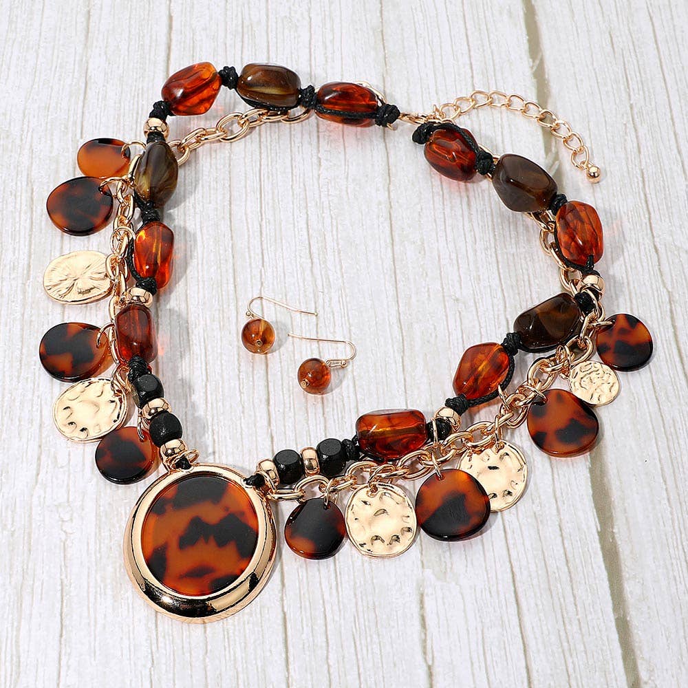 Bold Patterned Resin Oval Pendant Accent Layered Charm Station Pebble Beaded Statement Necklace: Gold,Leopard