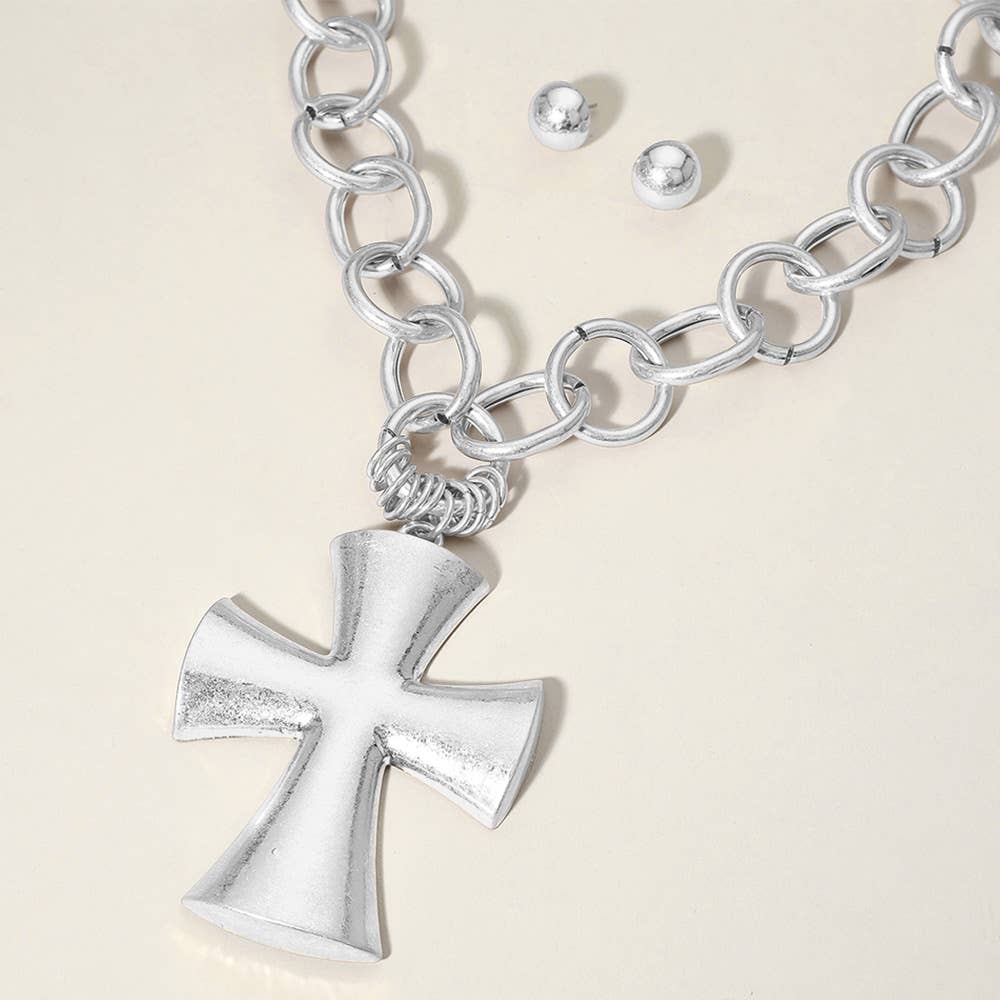 Chunky Matte Metal Cross Pendant Pointed Chain Necklace: Rhodium