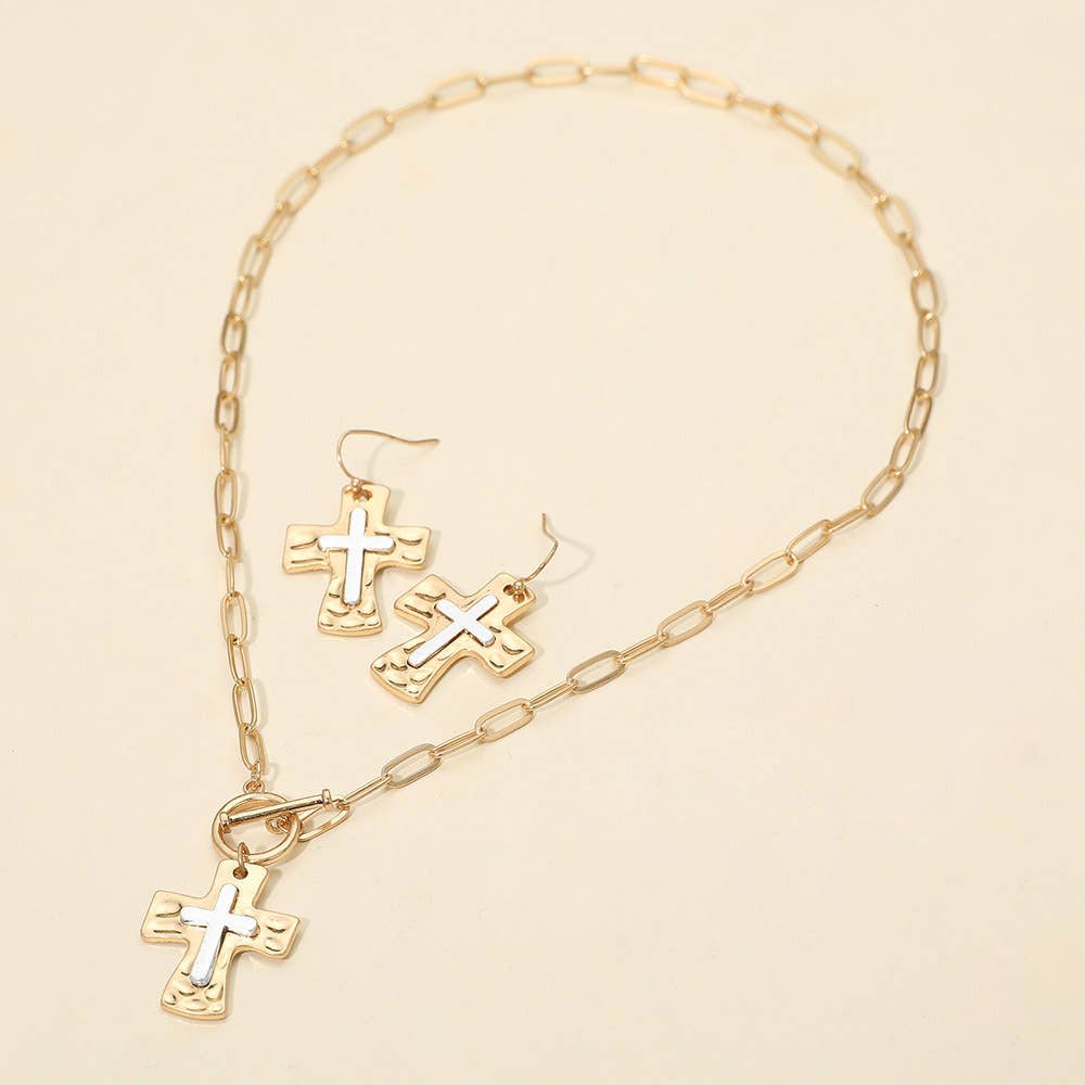 Brushed Hammered Metal Cross Pendant Paperclip Chain Toggle Necklace: Two Tone,Worn Silver