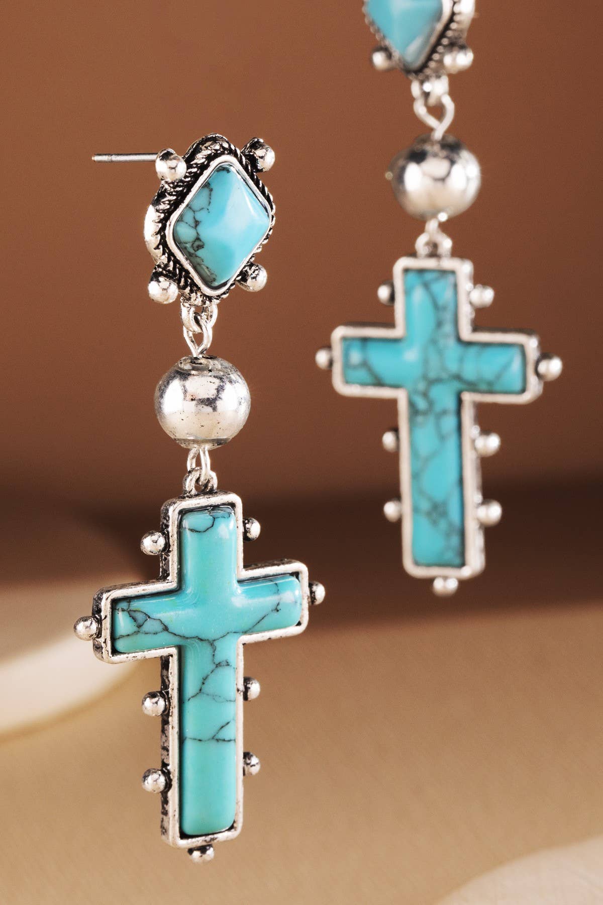 Western Hand Stone Dangle Cross Post Earrings: TURQUOISE(SBTQ)