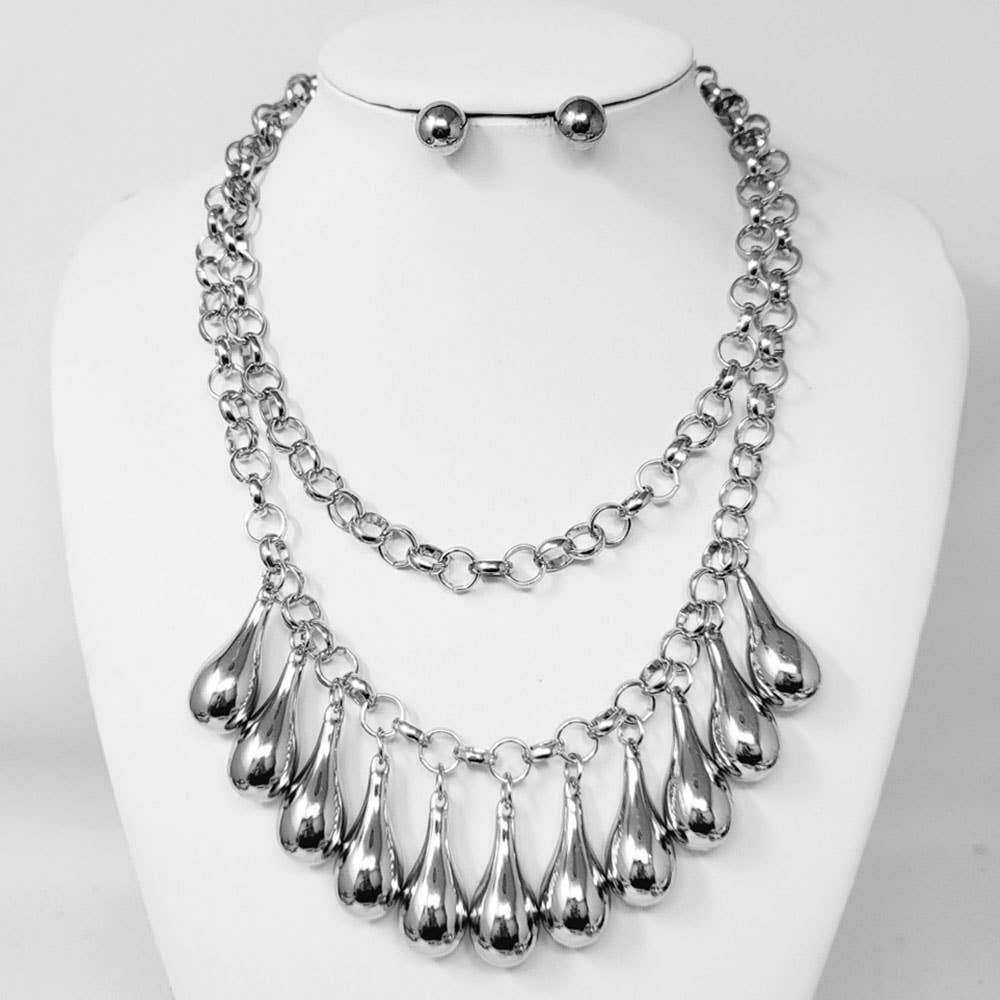 Chunky Metal Teardrop Ball Layered Statement Necklace
: Silver