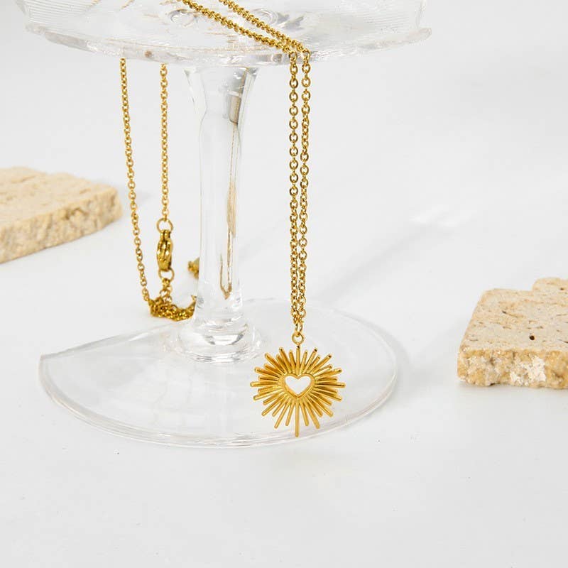 18K STAINLESS STEEL TARNISH FREE HEART NECKLACE | 40NK9541: GOLD