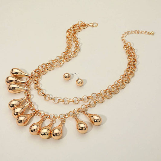 Chunky Metal Teardrop Ball Layered Statement Necklace
: Gold