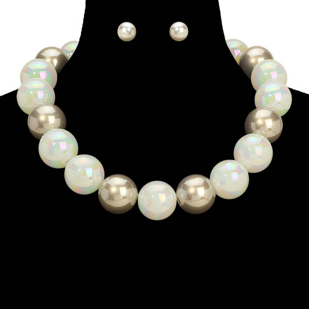 Chunky Ball Beaded Statement Necklace: Brown,White