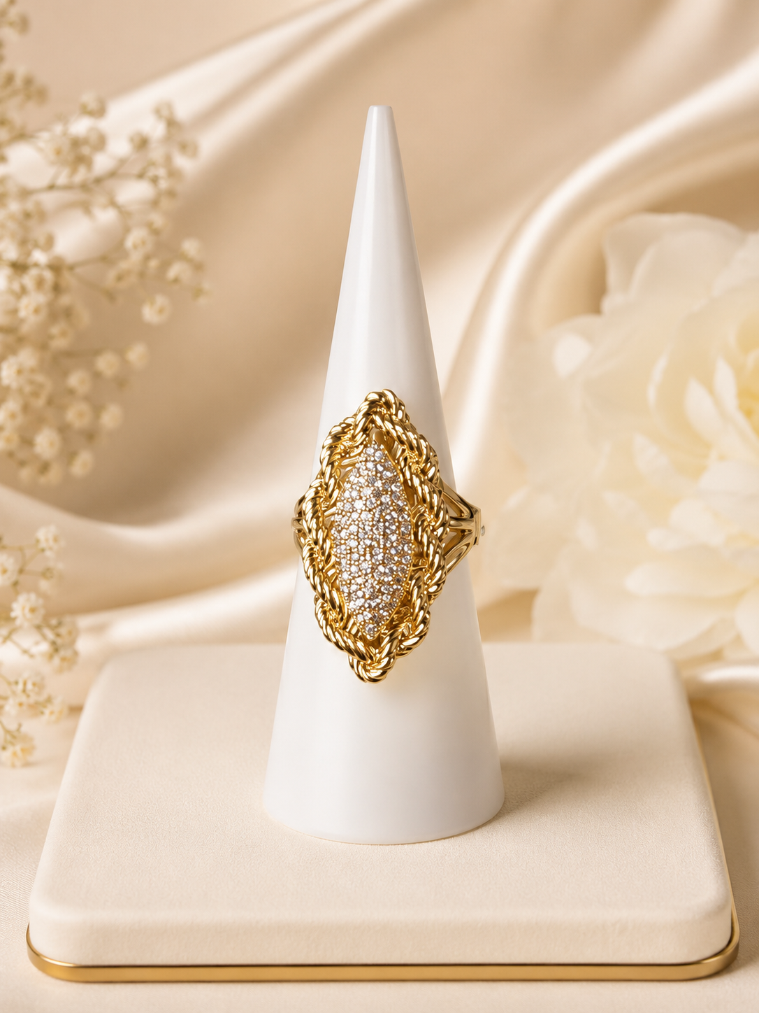 Golden Marquise Rope Sparkle Ring 14k Gold Plated