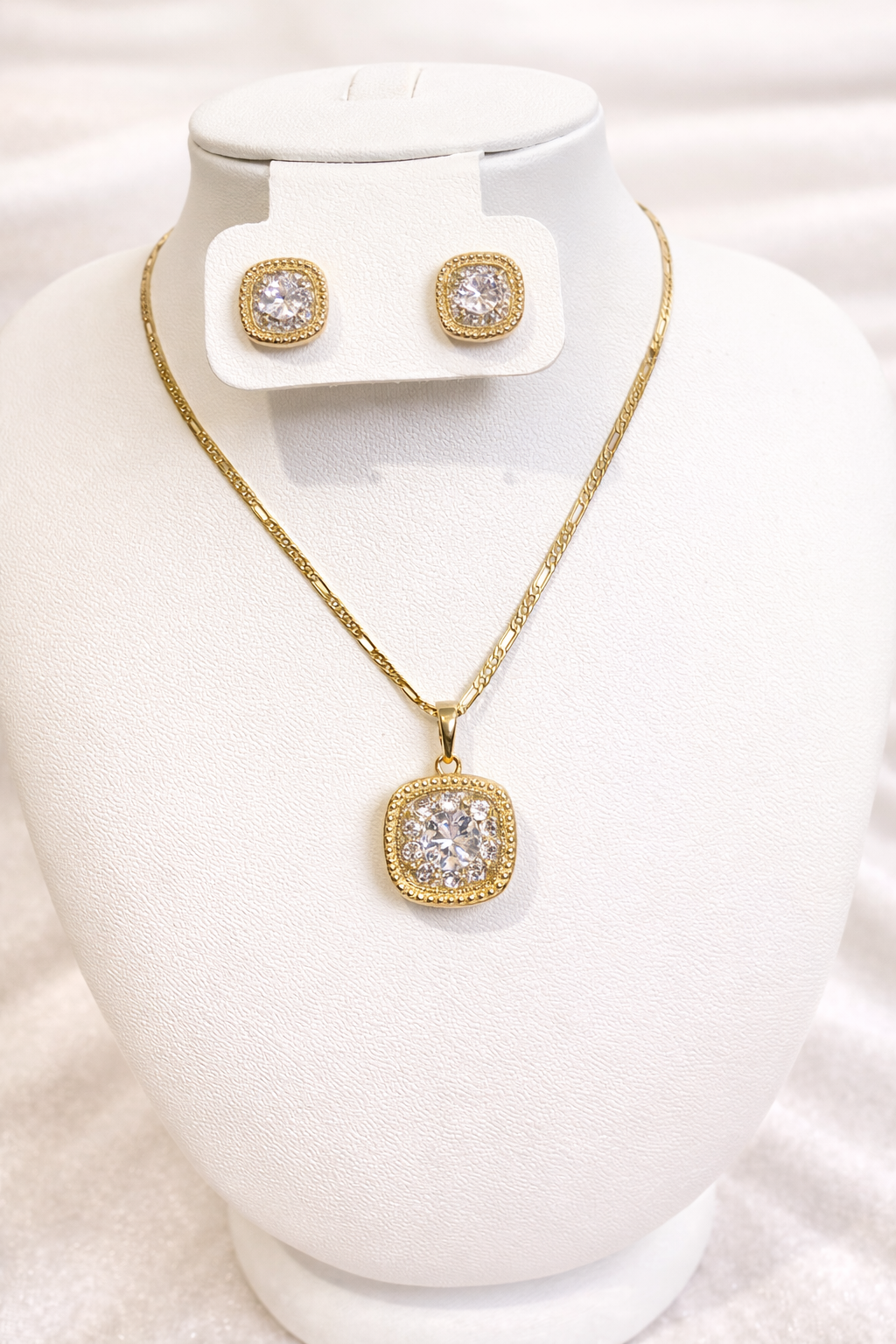 14K Gold Plated 18” Fígaro Cushion Cut CZ Necklace & Stud Earring Set