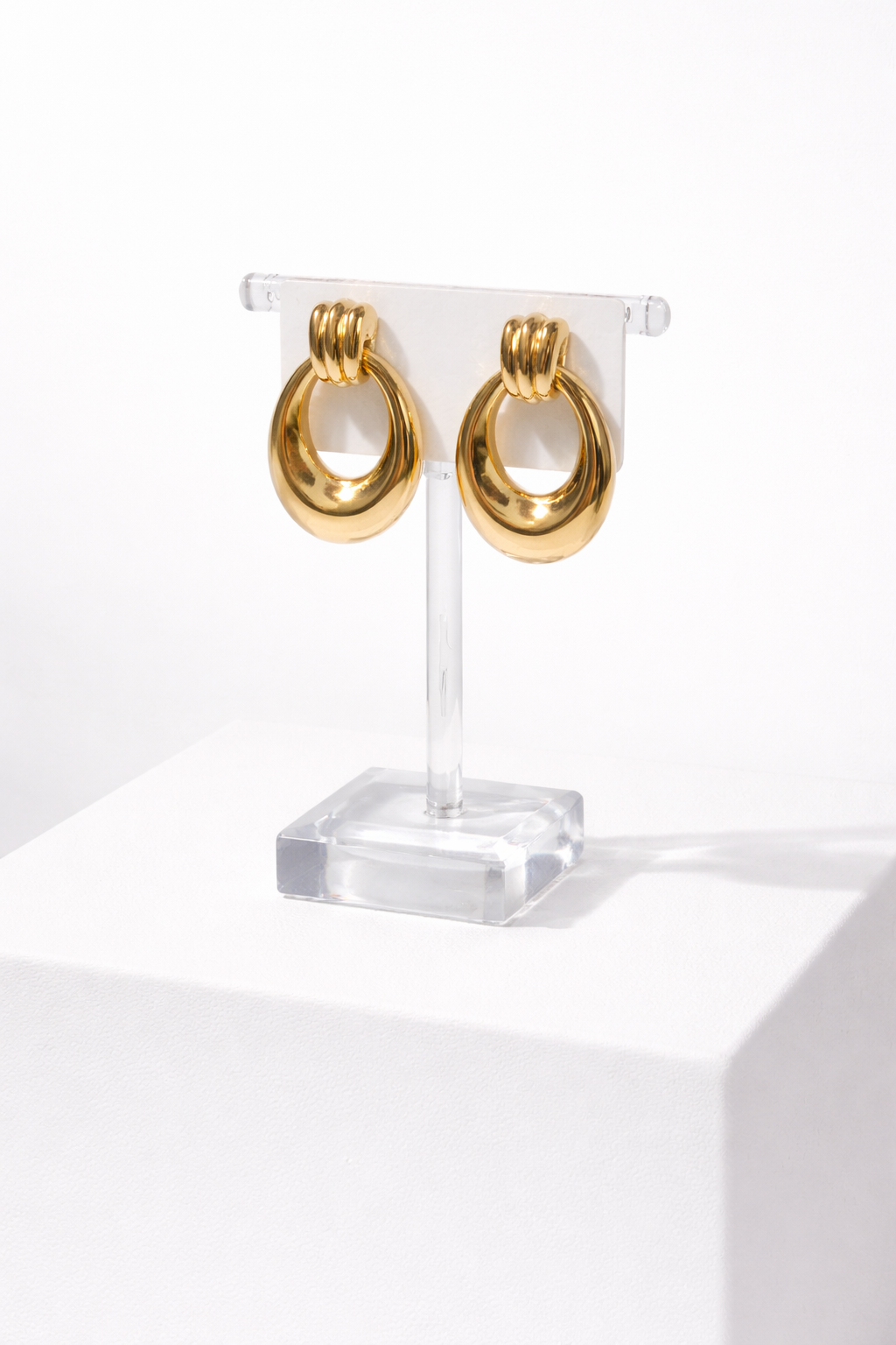 Gold Oval Hoop/ Gold Door Knocker