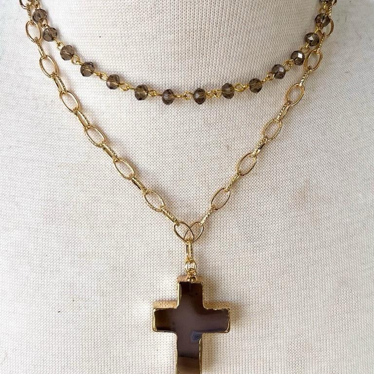 Elegant Eve Grey Short Necklace with Gold Chain and Cross Pendant Jewelry Accessory