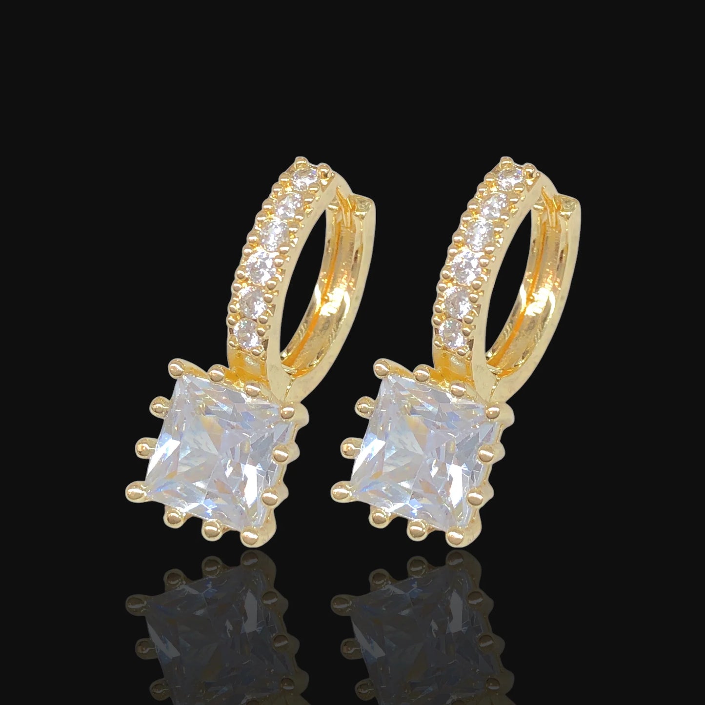 MOROCCAN GEM HUGGIE EARRINGS GOLD FILLED ORO LAMINADO