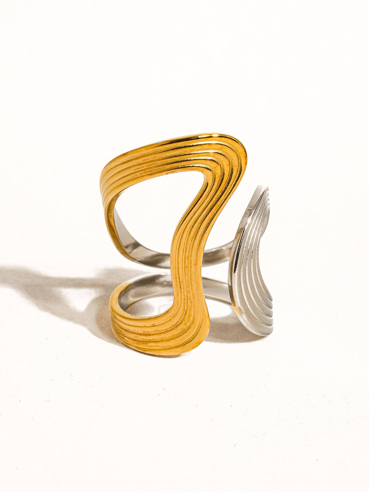 Xena 18K Gold Non-Tarnish Wavy Abstract Ring: Multi-Colored
