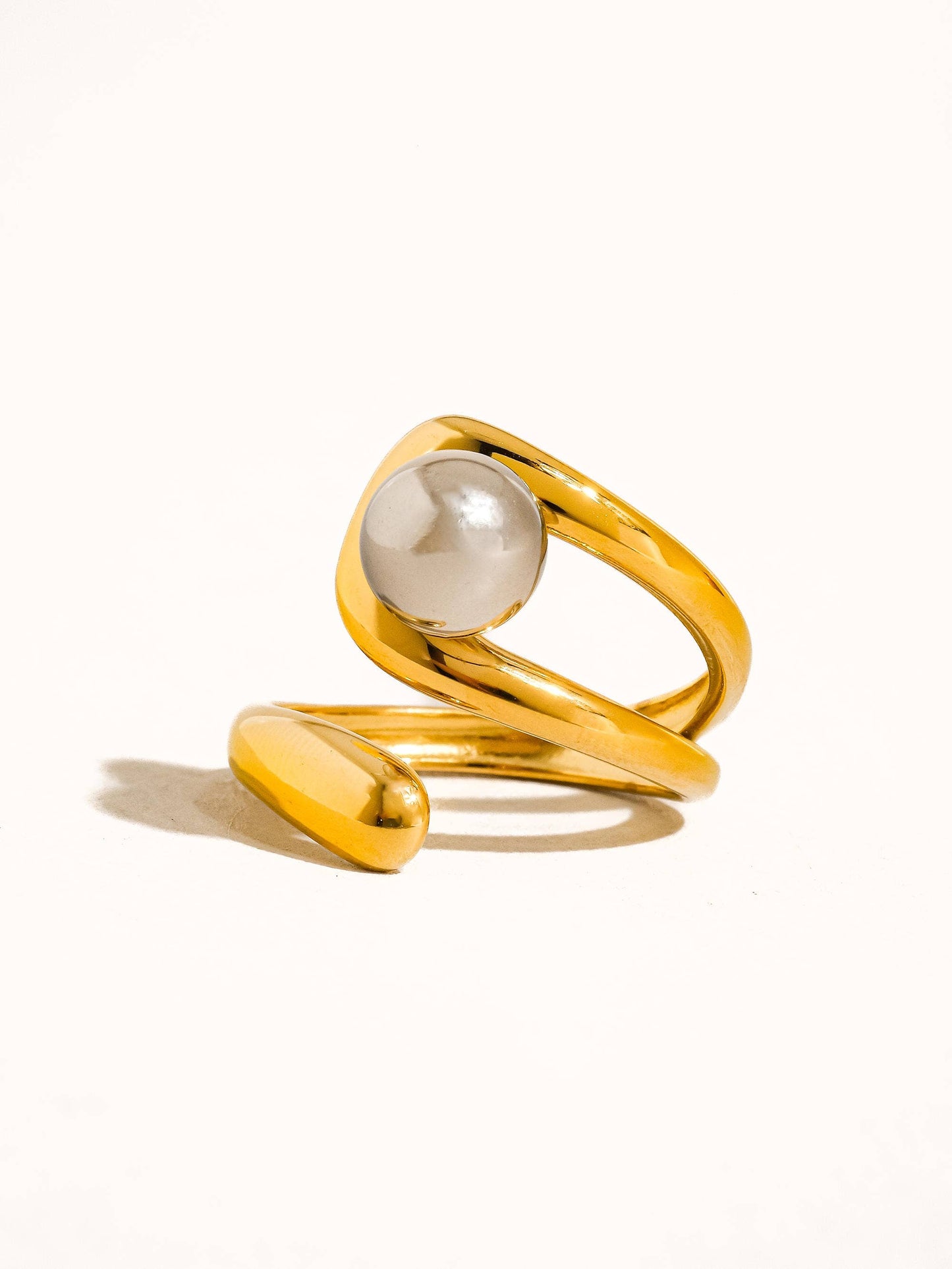 Fauna 18K Gold Non-Tarnish Two Tone Ball Band Ring: Multi-Colored