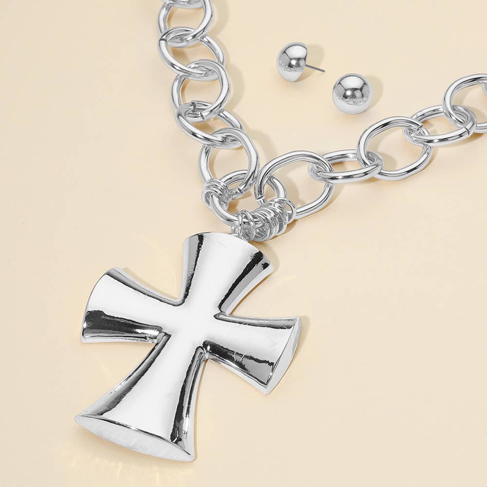 Chunky Matte Metal Cross Pendant Pointed Chain Necklace: Rhodium